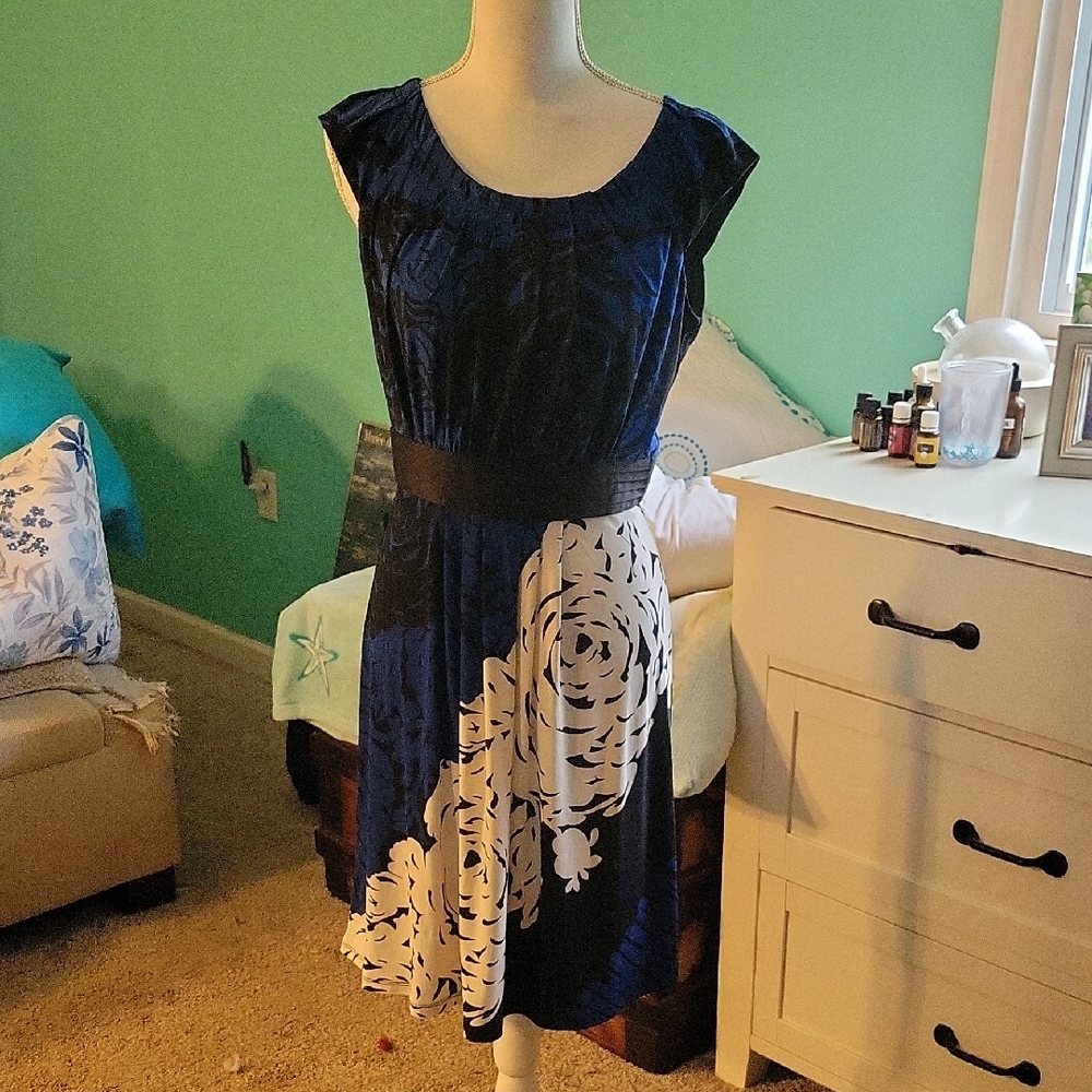 Max And Cleo Cocktail Dress Sz. 8